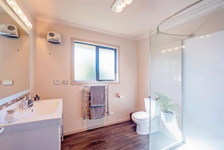 7 Ladbrook Lane Richmond_8