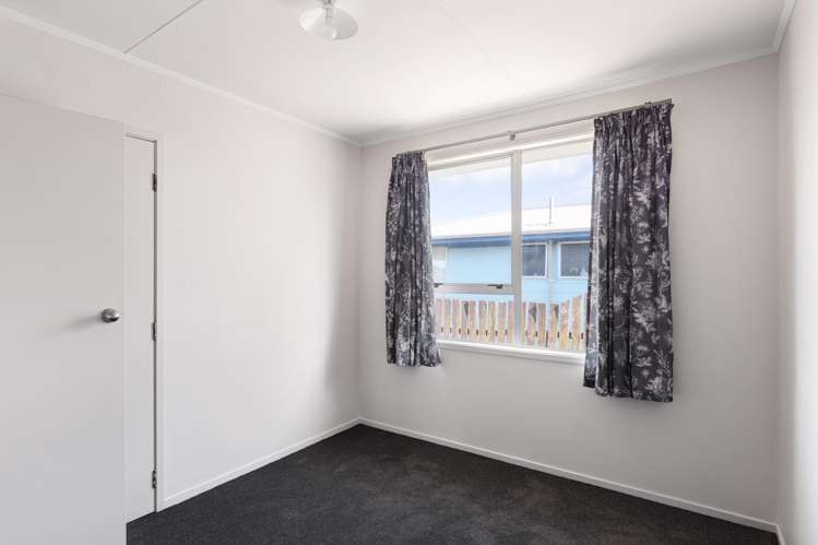 14 Dennis Street Outer Kaiti_10