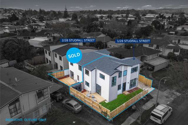 1 & 2/28 Studfall Street Pakuranga Heights_2