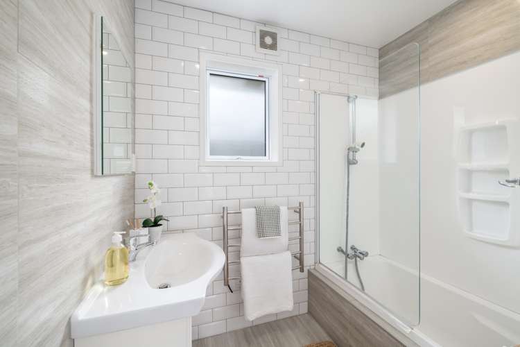 15 Dunedin Street Redwood_8