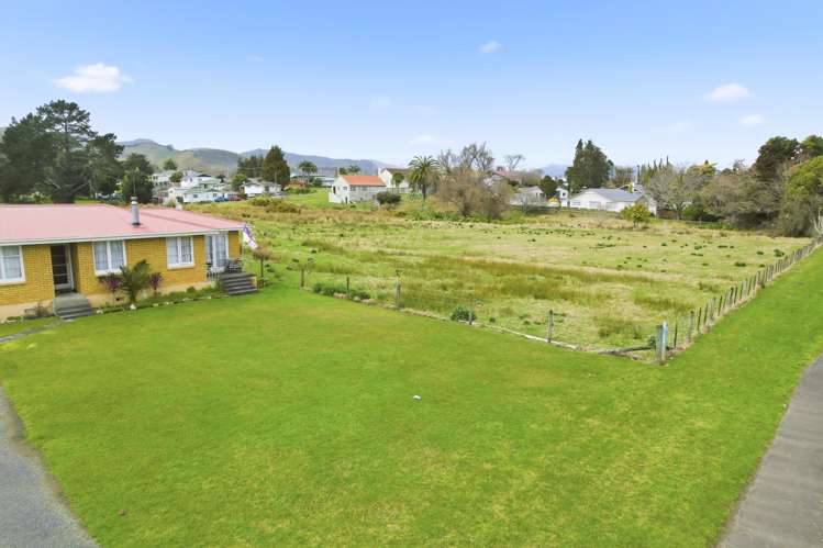 23 Taylor Avenue Paeroa_7
