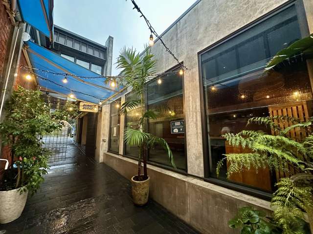 Tenancy 1/48 Hurstmere Road Takapuna_1