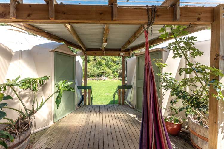 5 Beatty Parade Surfdale_3