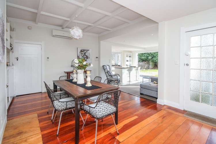 8 Parkhill Road Morningside_8