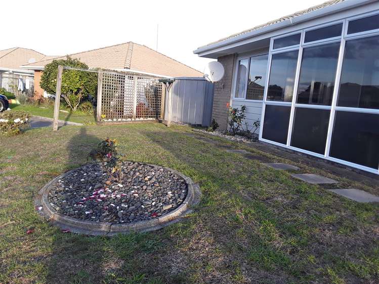 8/13 Campbell Close Whangamata_15