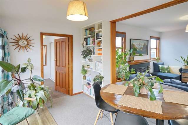 2/146 Beach Road North New Brighton_1