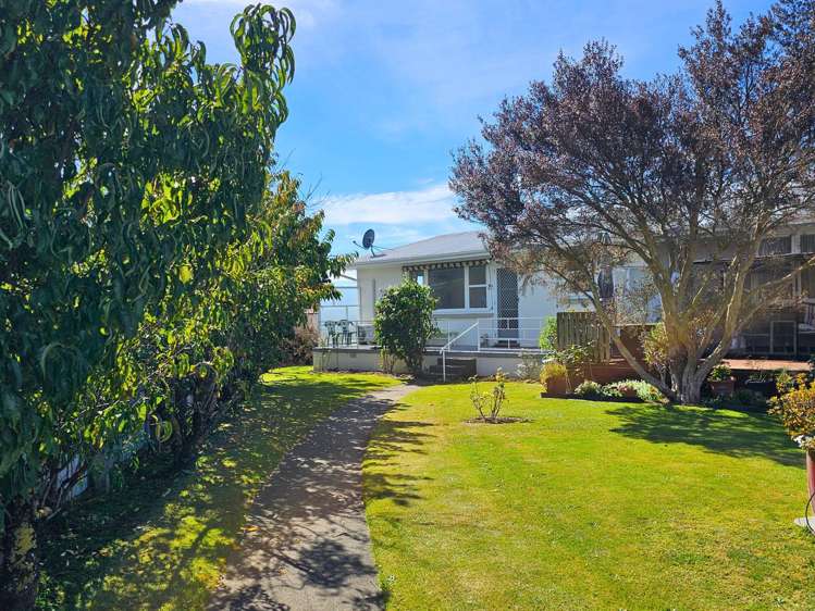 1/13A Karina Crescent_0