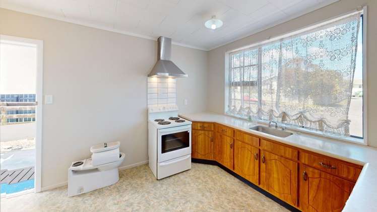 12 Douglas Street 10516_3