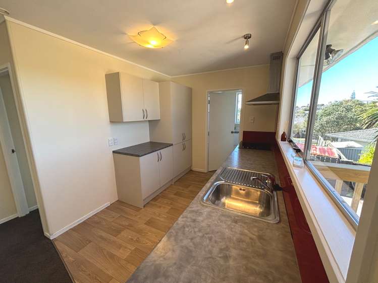 4 Karo Place Glendene_7