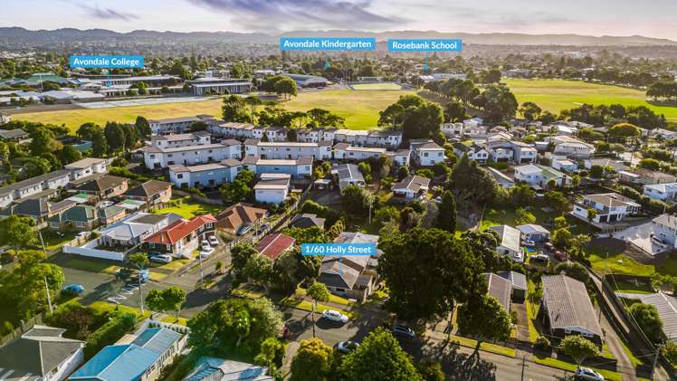 1/60 Holly Street Avondale_12