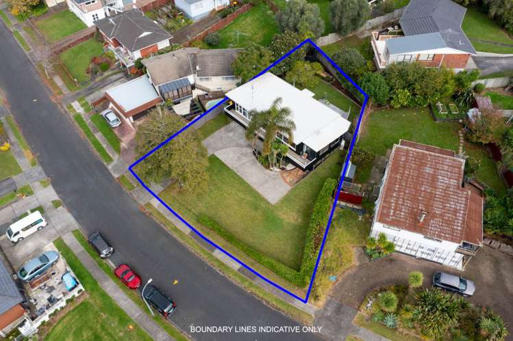 6 Megan Avenue Pakuranga Heights_38