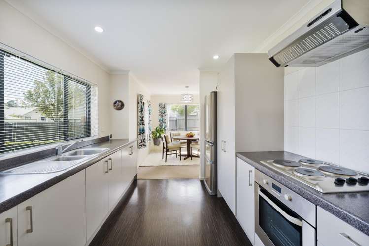 6 Newfound Way Glen Eden_2