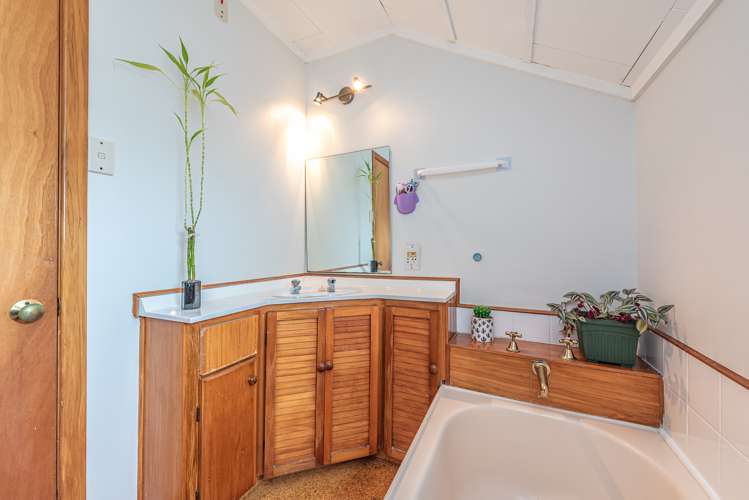 192 No 3 Line Wanganui East_25