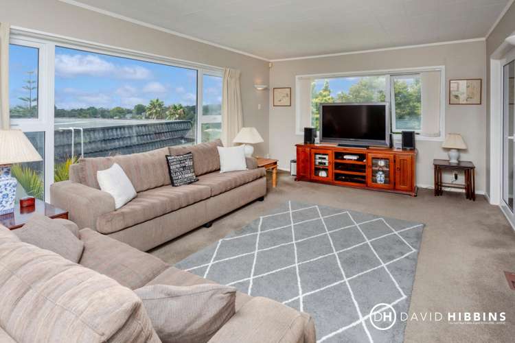 10 Woodcote Drive Glenfield_4