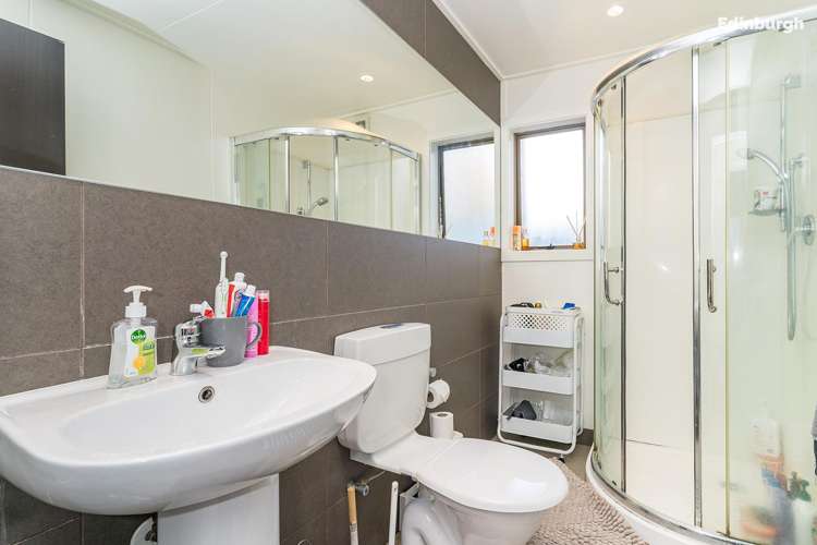 11 Knox Street North East Valley_16