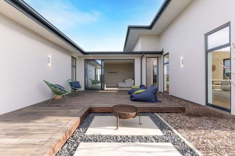 71 Halpin Drive Lincoln_29