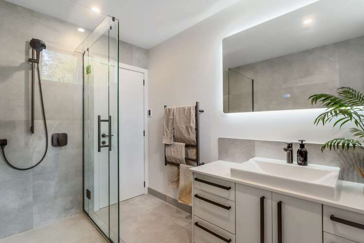 163 Ocean Beach Road Tairua_14