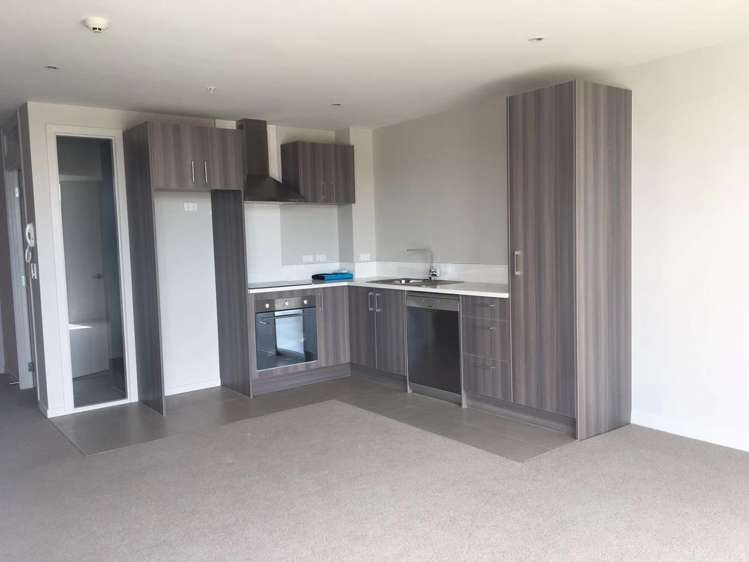 203B Rose Garden Apts 10862_1