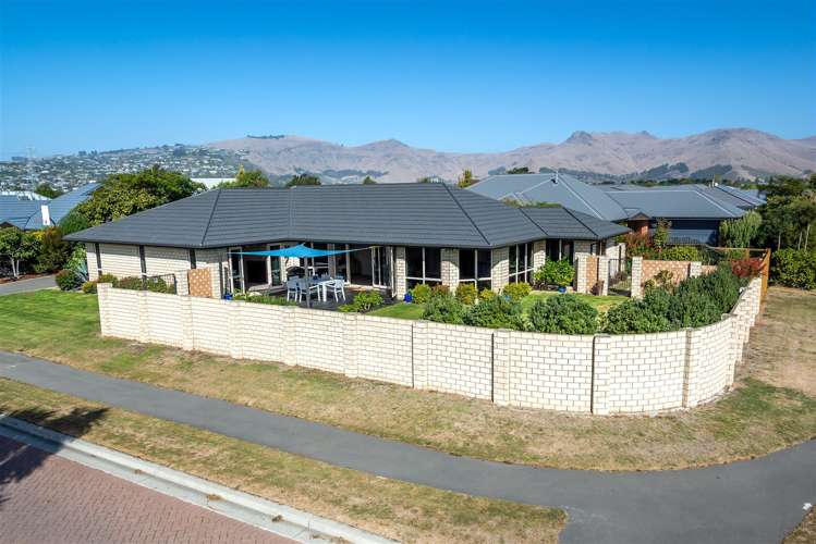 2 Shearwater Drive Woolston_20