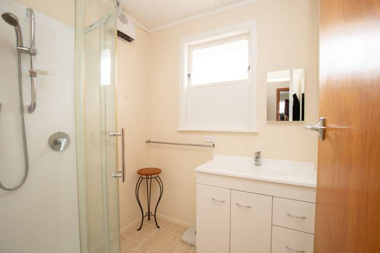 57 Thames Road Paeroa_8