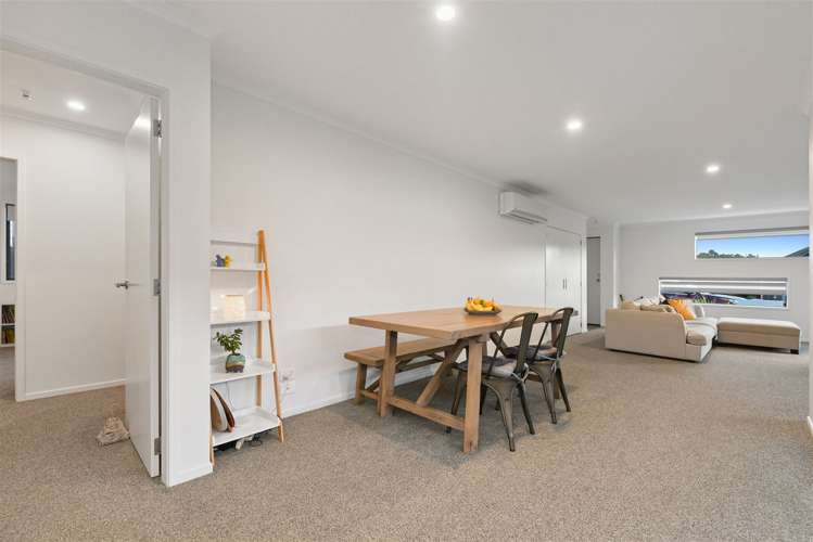 8 Probert Crescent Chartwell_3