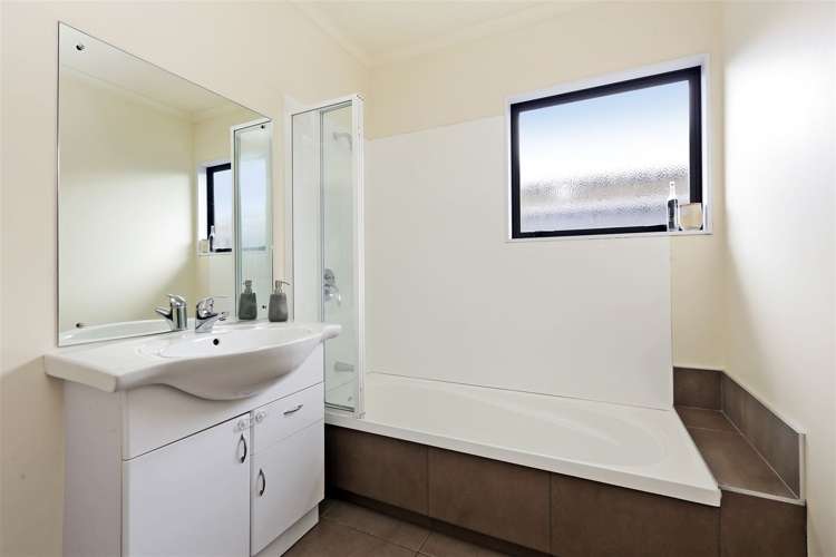 3 Chatham Mews Flaxmere_15