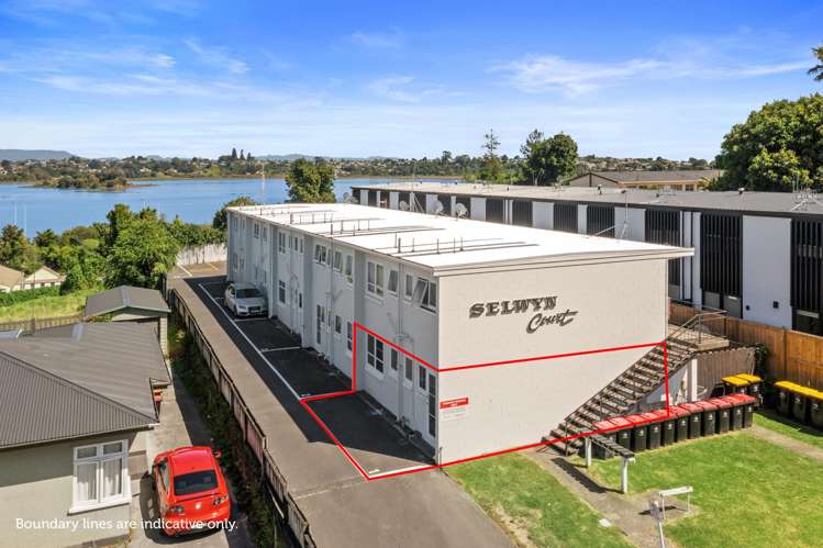 1/37 Selwyn Street Tauranga Central_2