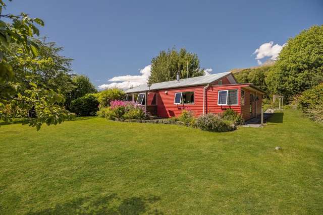 570 Glenorchy-Paradise Road Glenorchy_1