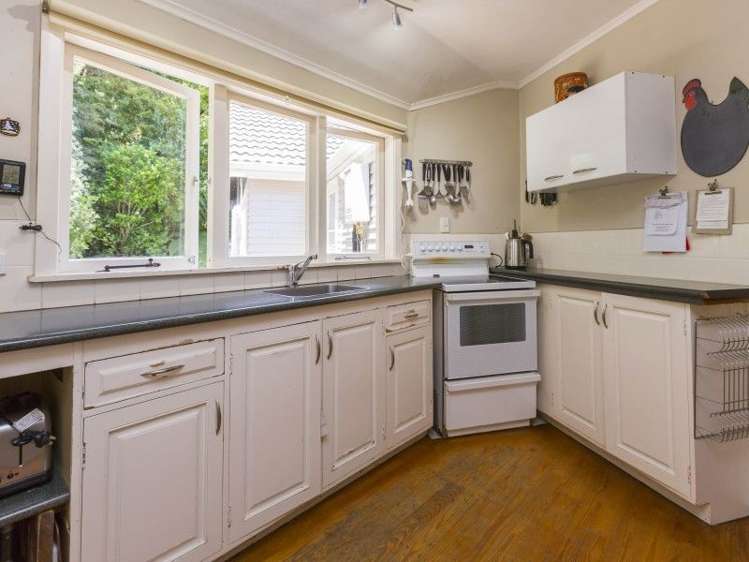 49 Blue Mountains Road Pinehaven_26