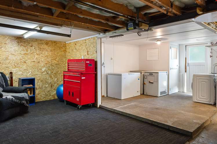 1067 Aberdeen Road Te Hapara_13