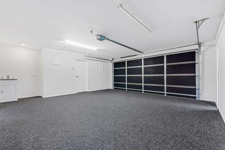 14 Mataoho Lane Mangere East_16