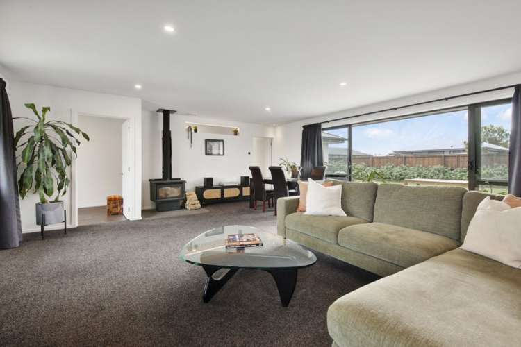 3 Merino Crescent Amberley_5