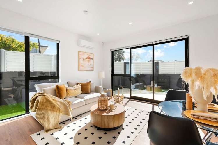7 Cleland Crescent Blockhouse Bay_2