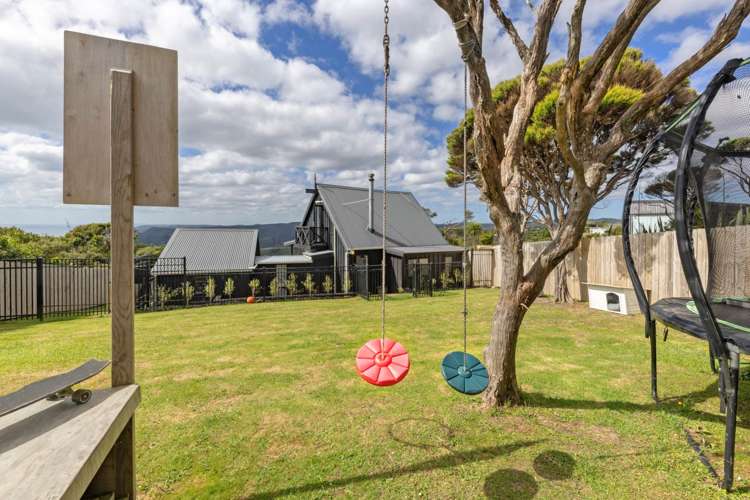 8 Log Race Road Piha_15