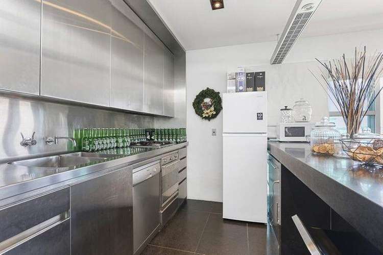 6/137 Quay Street City Centre_4