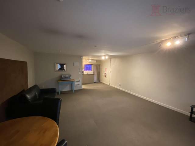 F/78A Main Street Oxford_3