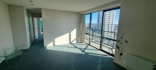 23F/76 Albert Street 10015_1