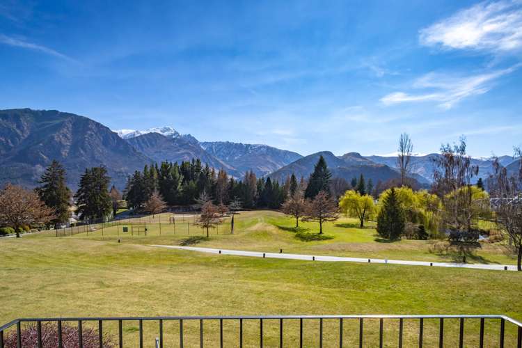 1 Chalmers Close Arrowtown_5