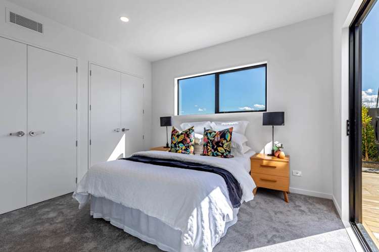 11 Green Bamboo Road Hobsonville_6