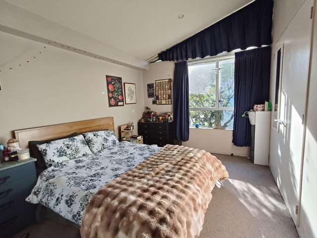 7/24 Hanson Street Mount Cook_4