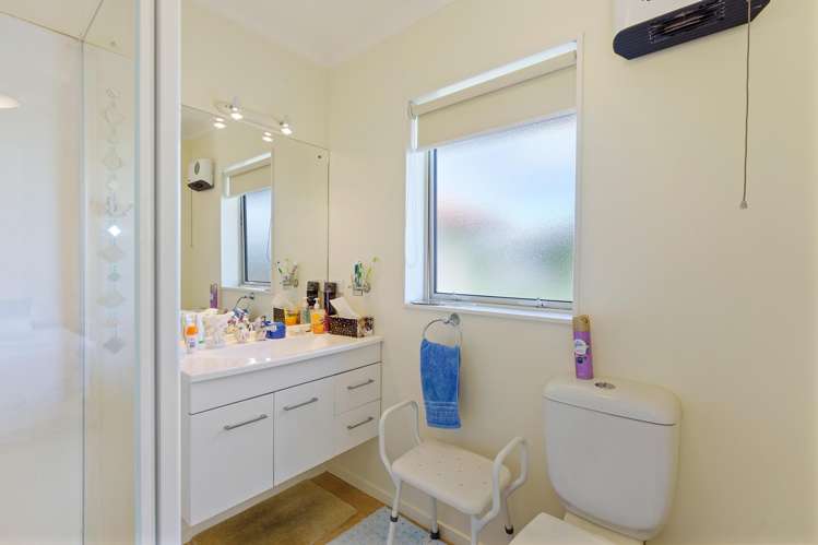 22 Ludlam Way Otaki_15