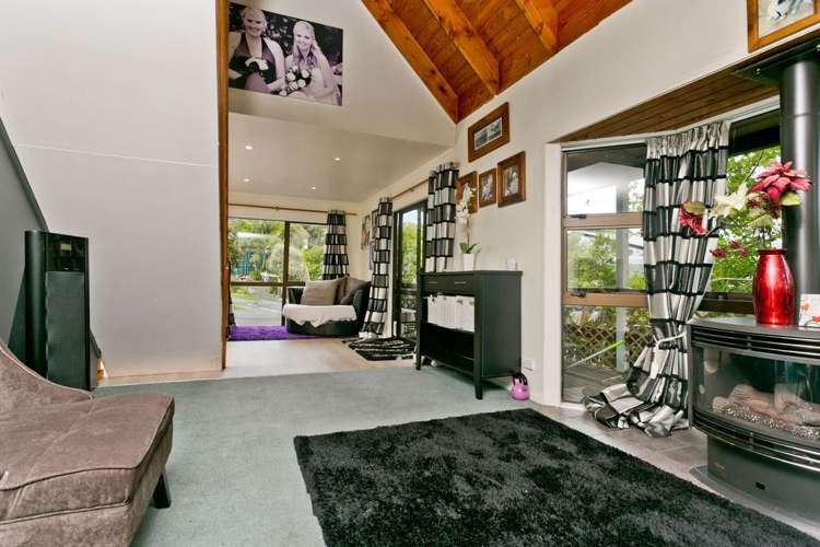 14 Atlantis Place Totara Vale_7