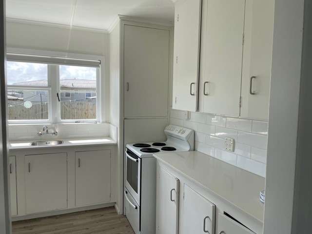 7 Christmas Road 10686_2