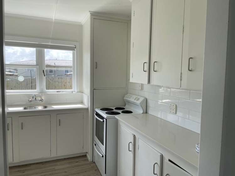 7 Christmas Road 10686_2