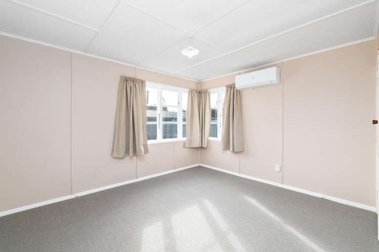 166 Aorangi Road Bryndwr_11