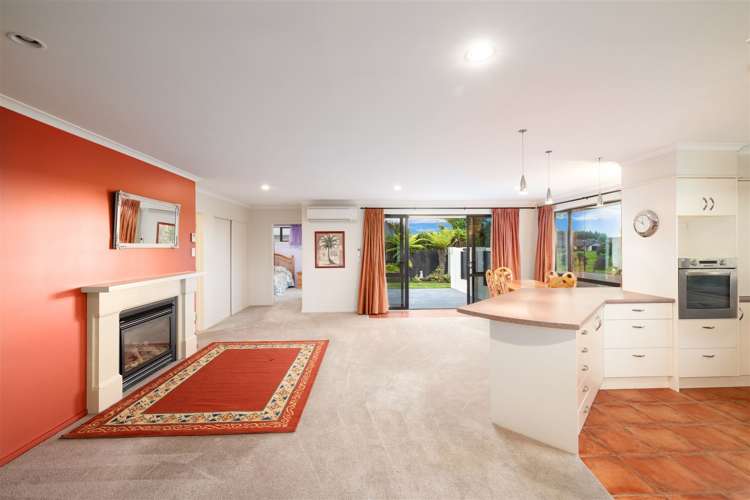 29 Putake Drive Parklands_3