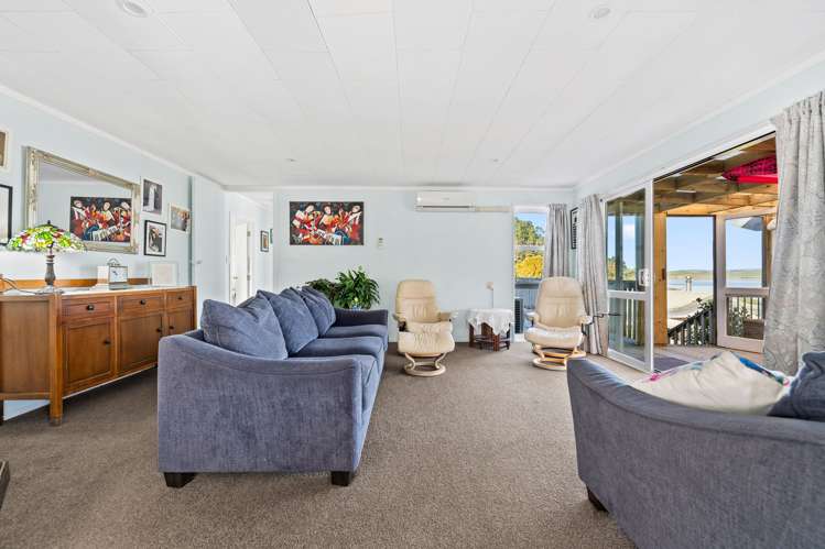 10 Oxford Street Whakapirau_4