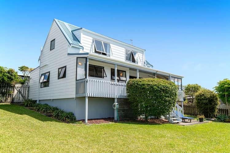 18 Kotuku Place Snells Beach_10