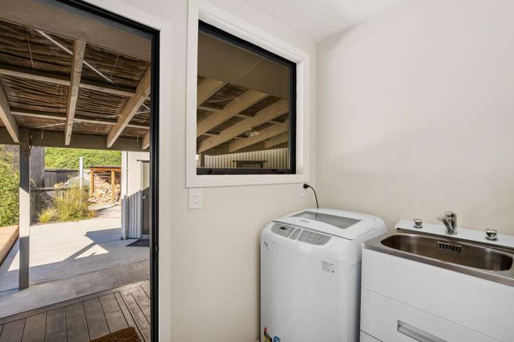 8 Kingan Road Luggate_13