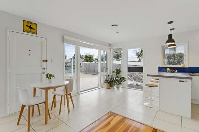 59 Taurus Crescent Beach Haven_4